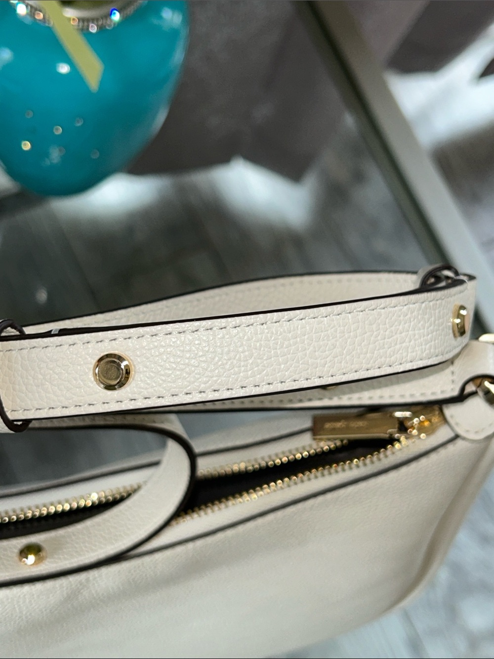 KATE SPADE Kayla Shoulder Bag with gold hardware - Picture 14 of 14